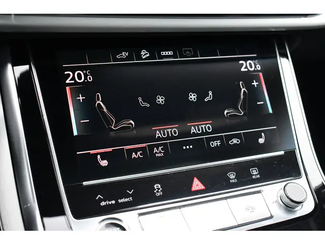 Audi Q7 55 TFSI e quattro S-Line 2021 Hybride Benzine 41