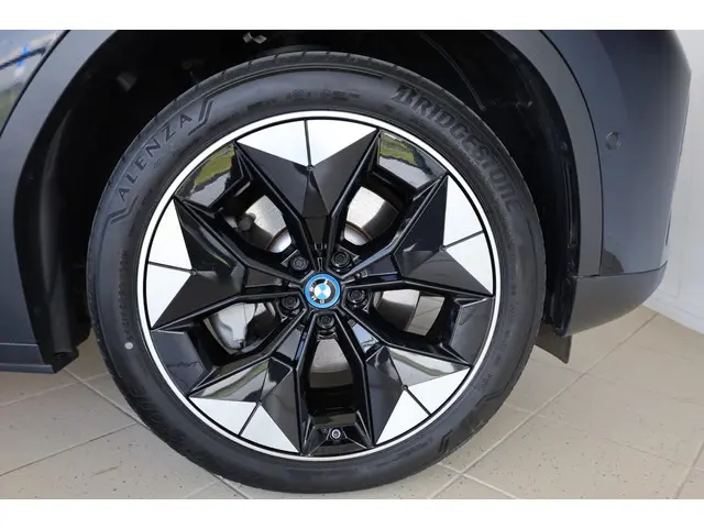 BMW iX3 High Executive 2021 Elektrisch 6