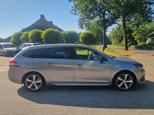 Peugeot 308 SW Puretech 130 GT Line Pano 2021 Benzine 6