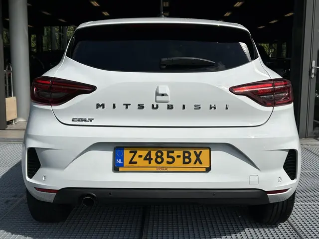 Mitsubishi Colt 1.0T MT Intense 2024 Benzine 16