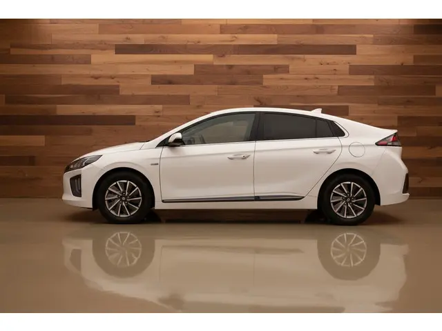 Hyundai IONIQ Comfort EV 38 kWh 2020 Elektrisch 2