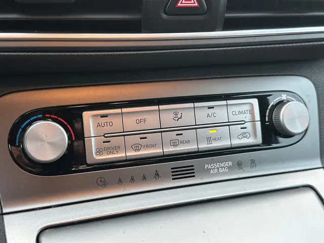 Hyundai Kona EV Premium 64 kWh 2019 Elektrisch 22