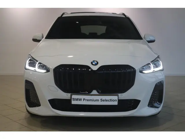 BMW 2 Serie Active Tourer 220i 2024 Benzine 4
