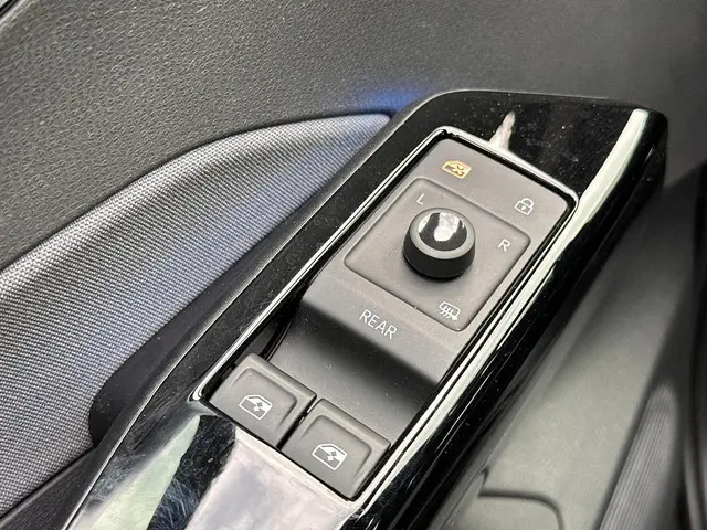 Volkswagen ID.3 First 58 kWh 2020 Elektrisch 11