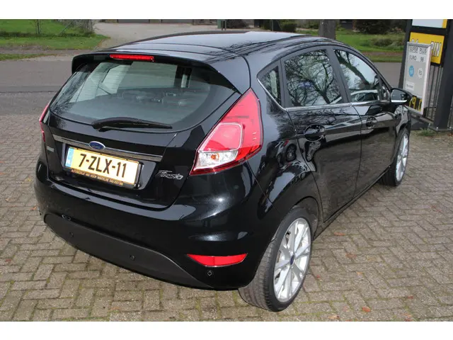 Ford Fiesta 1.0 EcoBoost Titanium X 2015 Benzine 4