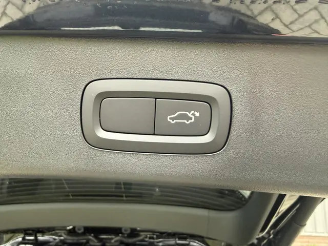 Lynk & Co 01 1.5 More 2026 Hybride Benzine 42