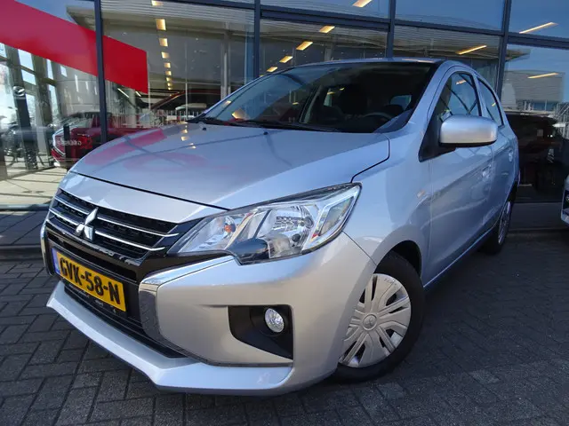 Mitsubishi Space Star 1.2 Cool+ Edition 2021 Benzine 2