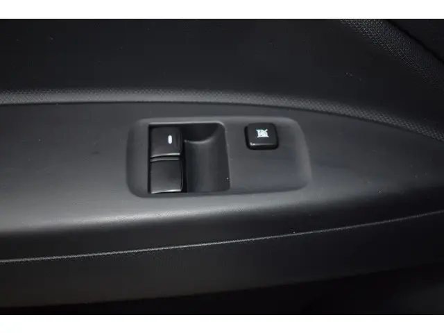 Mitsubishi Space Star 1.2i-12V ISG Connect+ 2023 Benzine 9