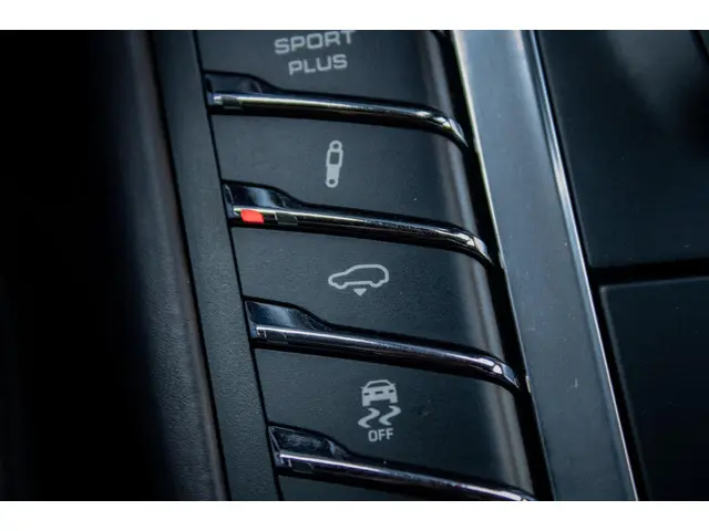 Porsche Macan 3.6 Turbo 2014 Benzine 43