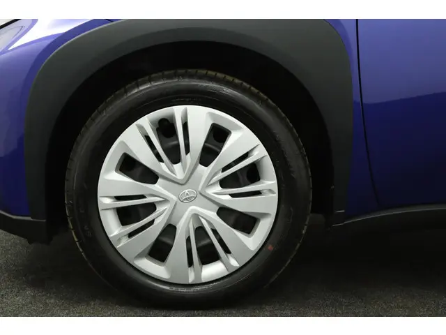 Toyota Aygo X 1.0 VVT-i MT Play 2024 Benzine 36