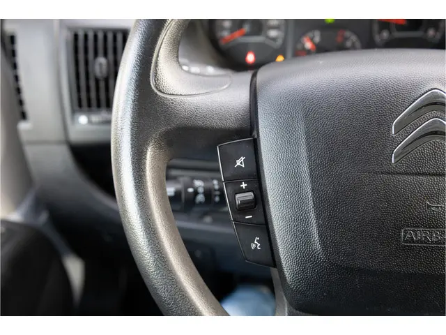 Citroën Jumper 2.2 BlHDi 140PK L2H2 33 2022 Diesel 20