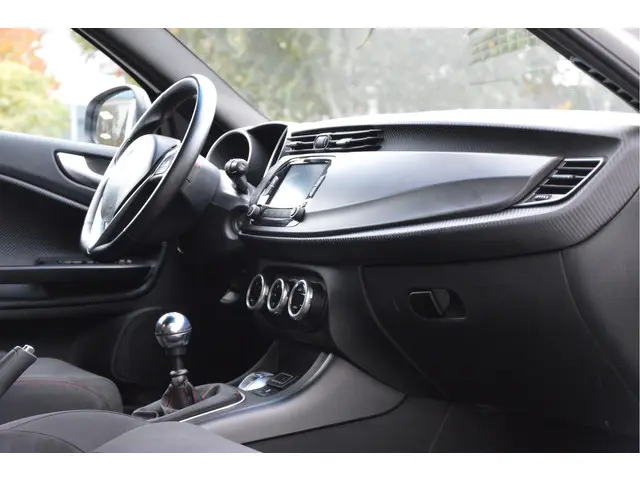 Alfa Romeo Giulietta 1.4 Turbo Sport 2020 Benzine 4