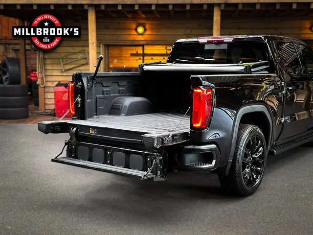 GMC Sierra 1500 Denali 6.2L 2024 Benzine 13