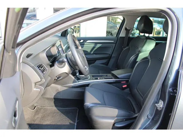 Renault Mégane Estate 1.3 TCe 140 Techno 2023 Benzine 29