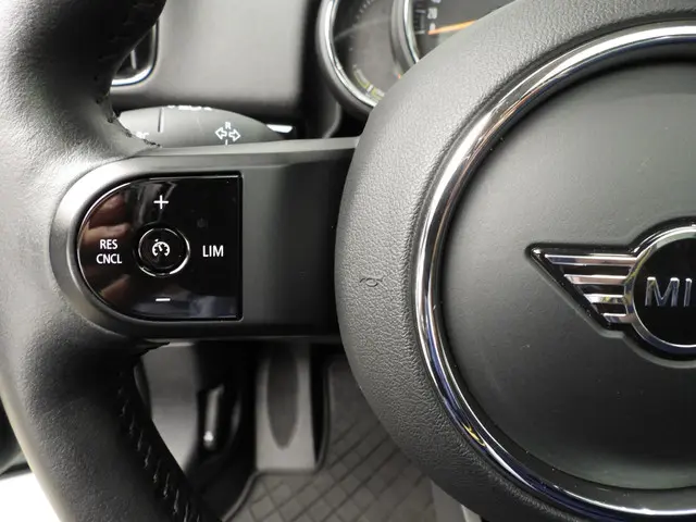 MINI Countryman SE 2021 Hybride Benzine 12
