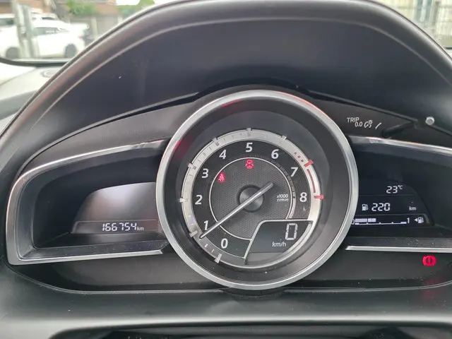 Mazda CX-3 2.0 SkyActiv-G 150 GT-M 4WD 2015 Benzine 15