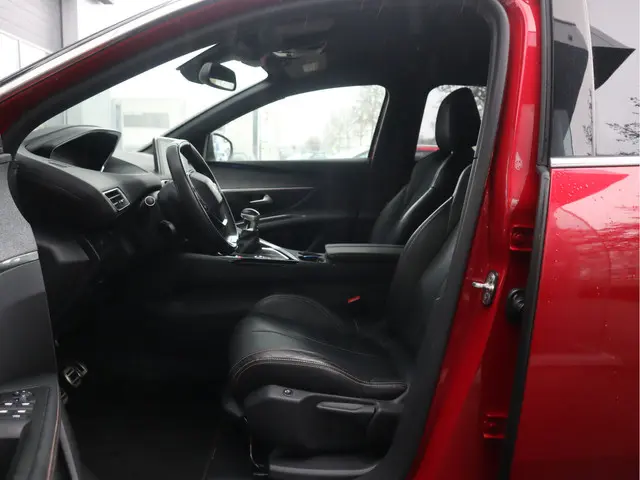 Peugeot 3008 GT Line 2019 Benzine 26