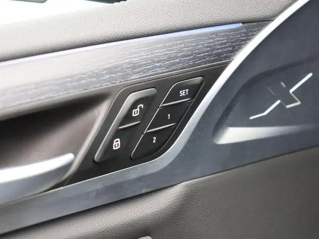 BMW iX3 High Executive 80 kWh 2024 Elektrisch 13