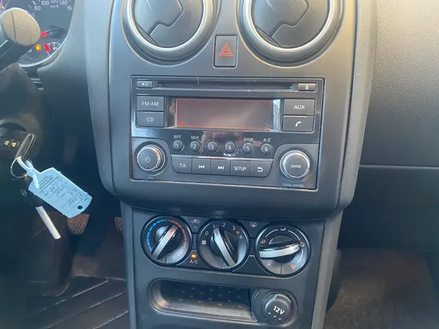 Nissan QASHQAI 1.6 Visia 2013 Benzine 9