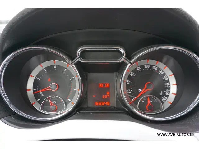 Opel ADAM 1.4 Glam 2013 Benzine 13