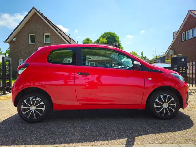 Peugeot 108 1.0 e-VTi Access 2014 Benzine 8
