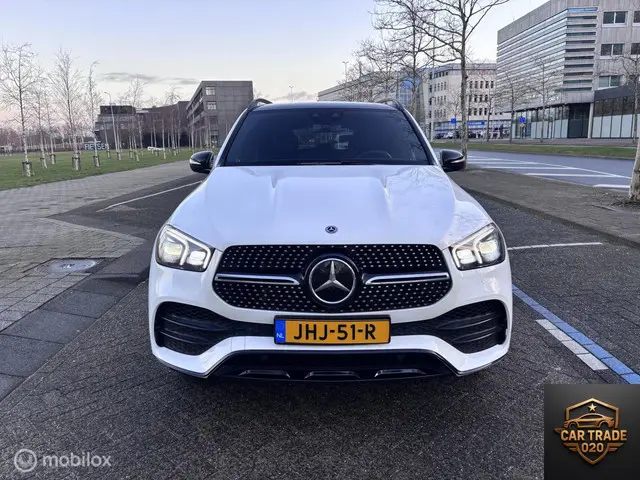 Mercedes-Benz GLE 450 AMG ( 63S UITGERUST) 2020 Benzine 2