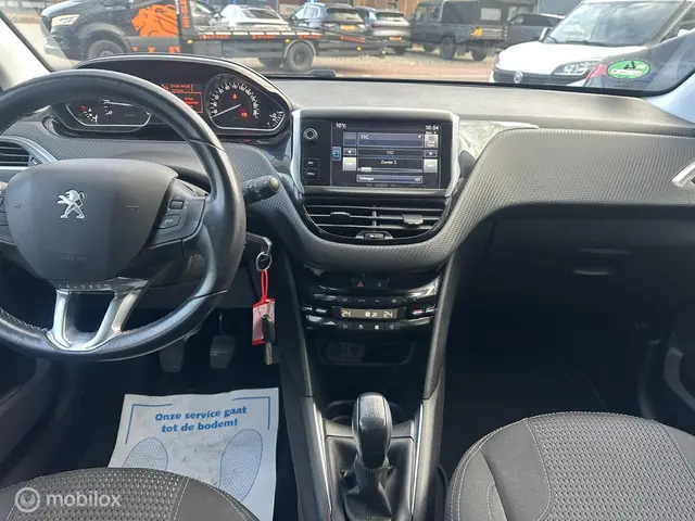 Peugeot 208 1.2 PureTech Allure 2017 Benzine 14