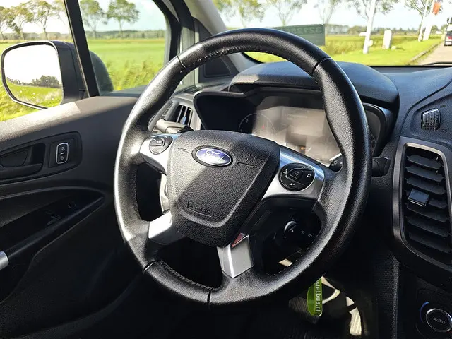 Ford Transit Connect 1.5 2021 Diesel 12