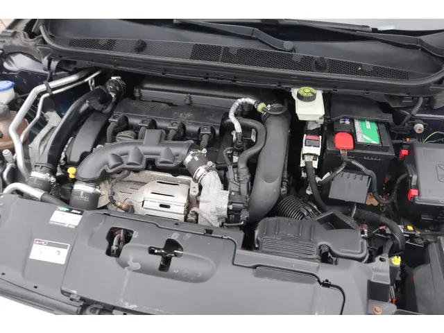 Peugeot 308 1.6 THP Active 2013 Benzine 33