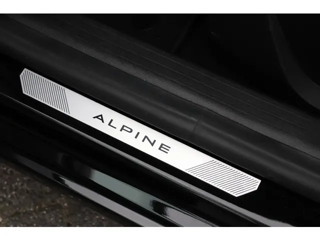 Renault Clio 1.0 TCe 90 GPF Esprit Alpine 2023 Benzine 34