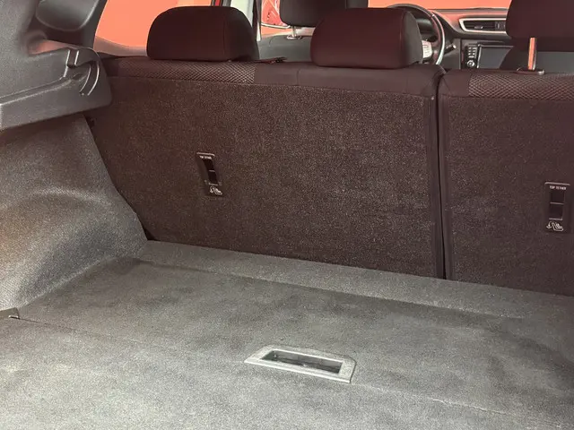 Nissan QASHQAI 1.2 Acenta 2014 Benzine 14