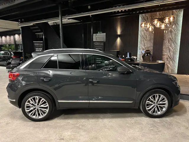Volkswagen T-Roc 1.5 TSI R-Line|PANO|BOMVOL 2018 Benzine 8