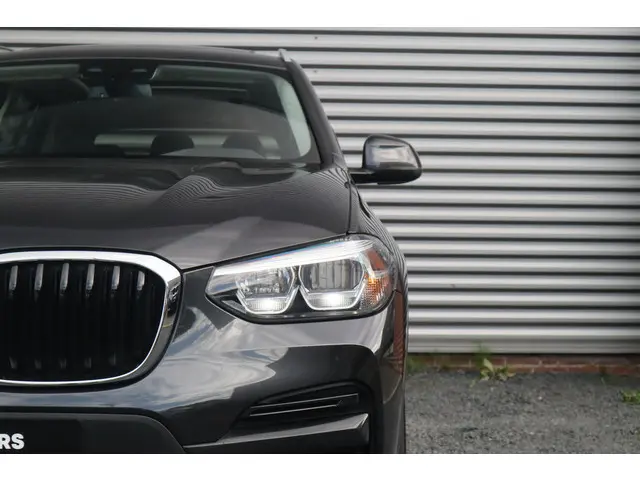 BMW X3 xDrive30e 2020 Hybride Benzine 35