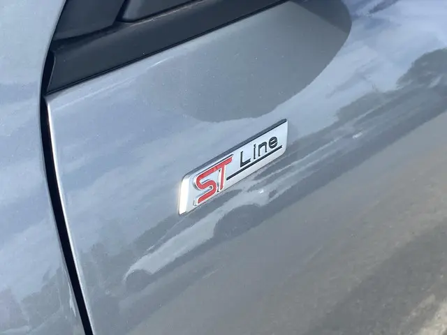 Ford Kuga 2.5 PHEV ST-Line X 2024 Hybride Benzine 13