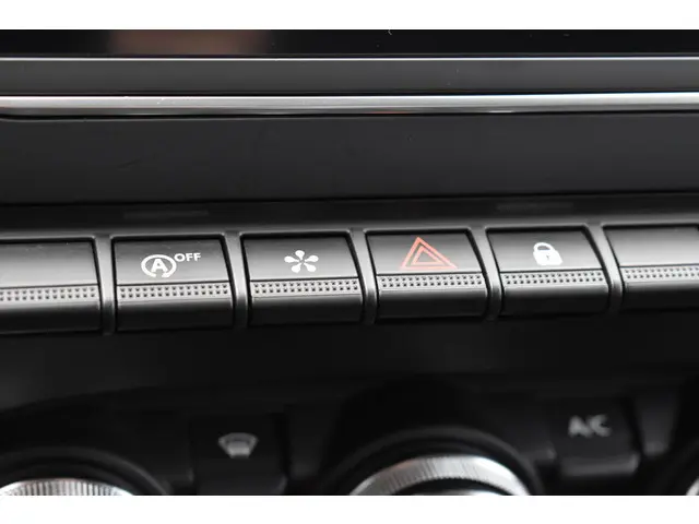 Renault Captur TCe 90 Intens 2022 Benzine 20