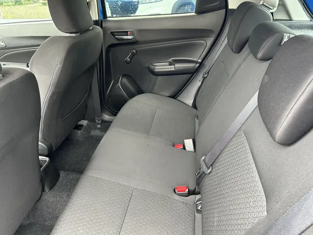 Suzuki Swift 1.2 Select 2019 Benzine 17