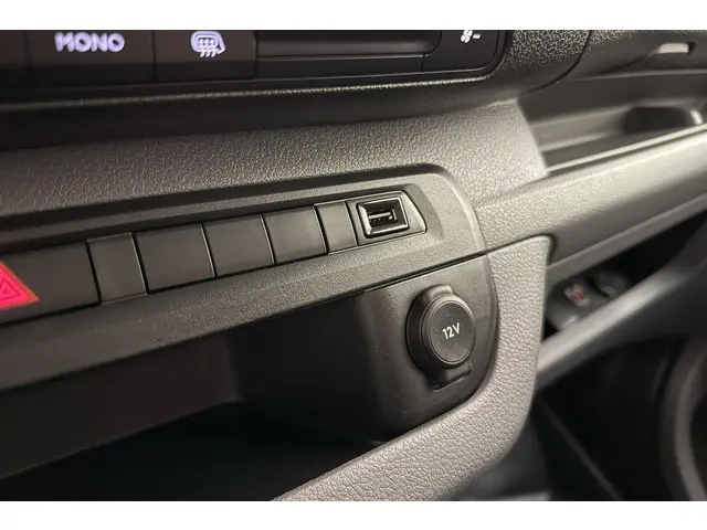 Peugeot Expert 2.0 BlueHDI Asphalt 2020 Diesel 28