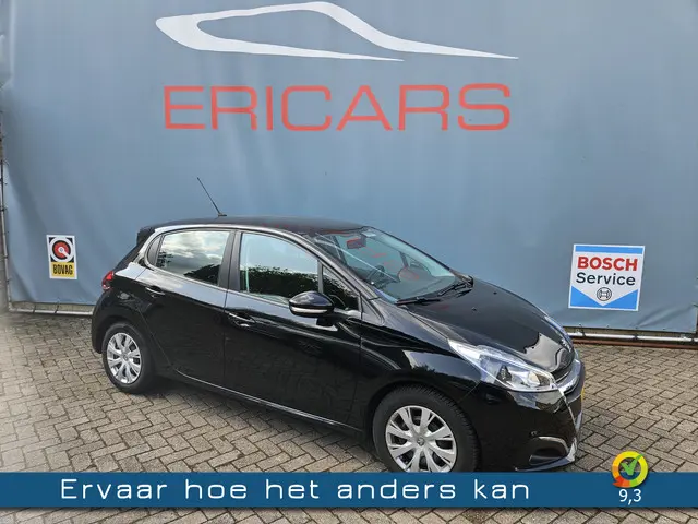 Peugeot 208 1.2 PureTech NAVI TEL PDC CC 2018 Benzine