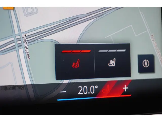 BMW X6 xDrive40i 2025 Benzine 15