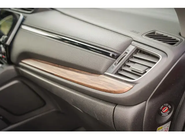 Honda CR-V 1.5i VTEC EXECUTIVE TURBO 2021 Benzine 49