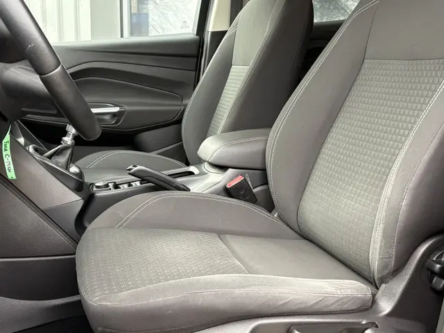 Ford C-MAX 1.0 Ambiente 2016 Benzine 9