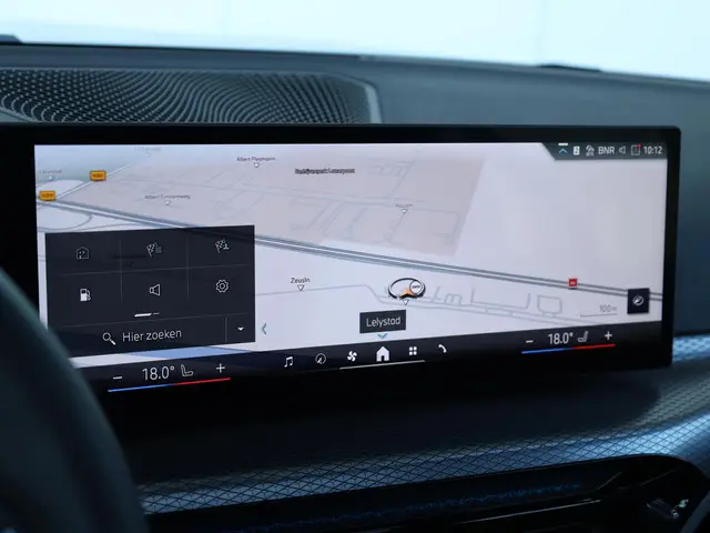 BMW 3 Serie Touring 318i 2025 Benzine 46