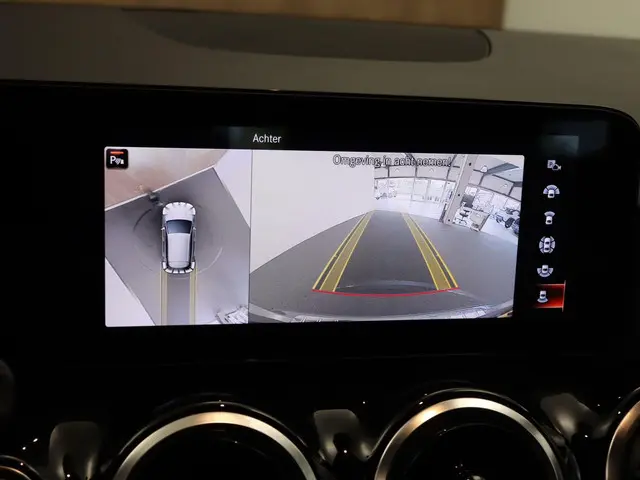 Mercedes-Benz GLA 250 e Style 2020 Hybride Benzine 45