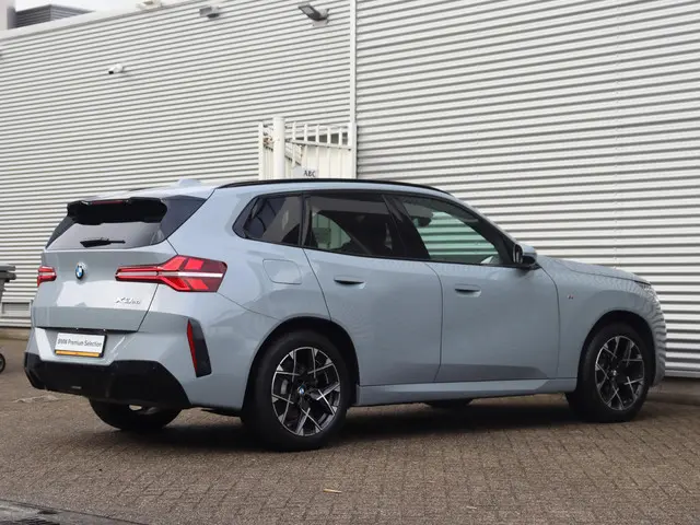 BMW X3 20 xDrive 2025 Benzine 29