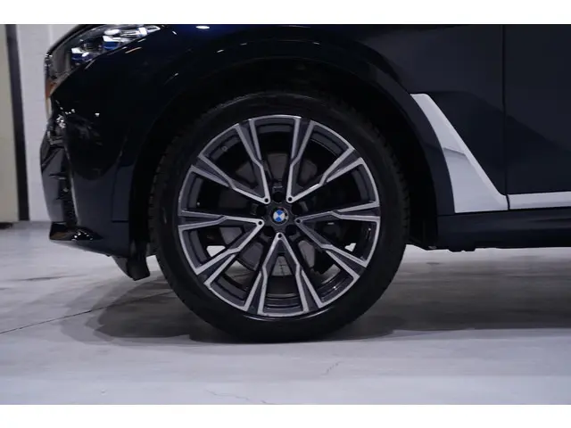 BMW X7 xDrive40i M Sport 2022 Benzine 9