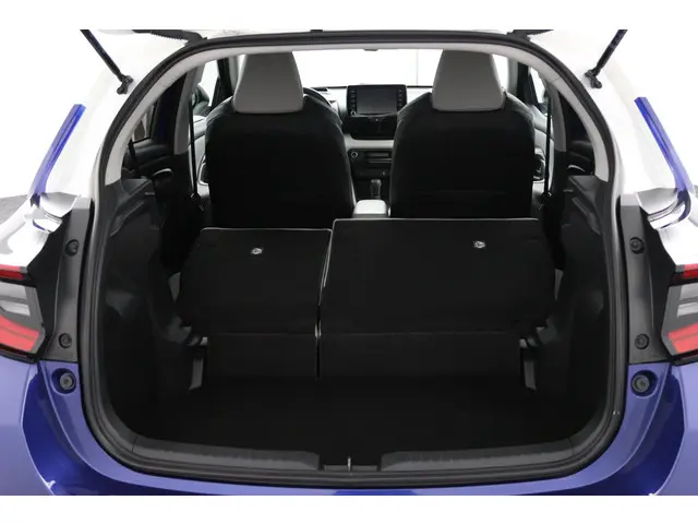 Toyota Yaris 1.5 Hybrid Executive 2020 Hybride Benzine 26