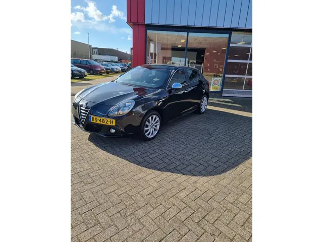 Alfa Romeo Giulietta 1.4 T Distinctive 2013 Benzine