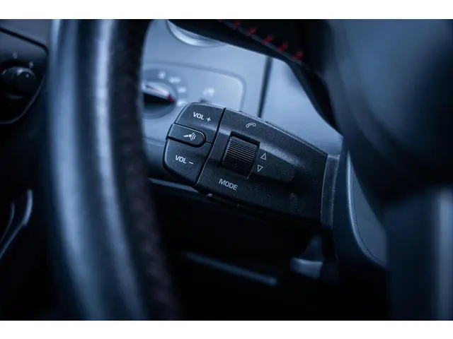 SEAT Ibiza 1.2 TSI 2015 Benzine 38