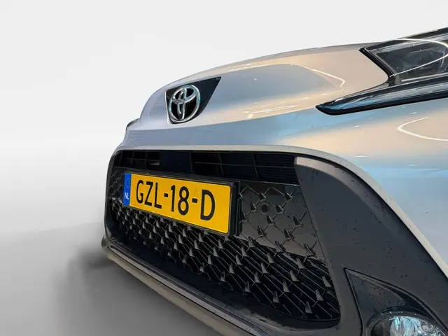 Toyota Aygo X 1.0 VVT-i MT JBL 2025 Benzine 23