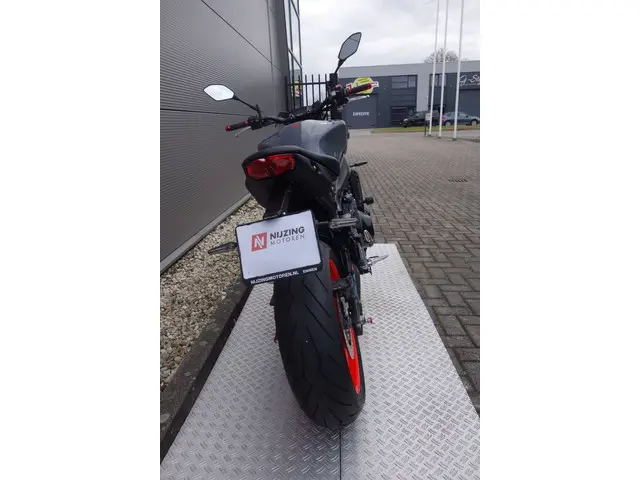 Yamaha MT 09 ABS 2021 Benzine 5
